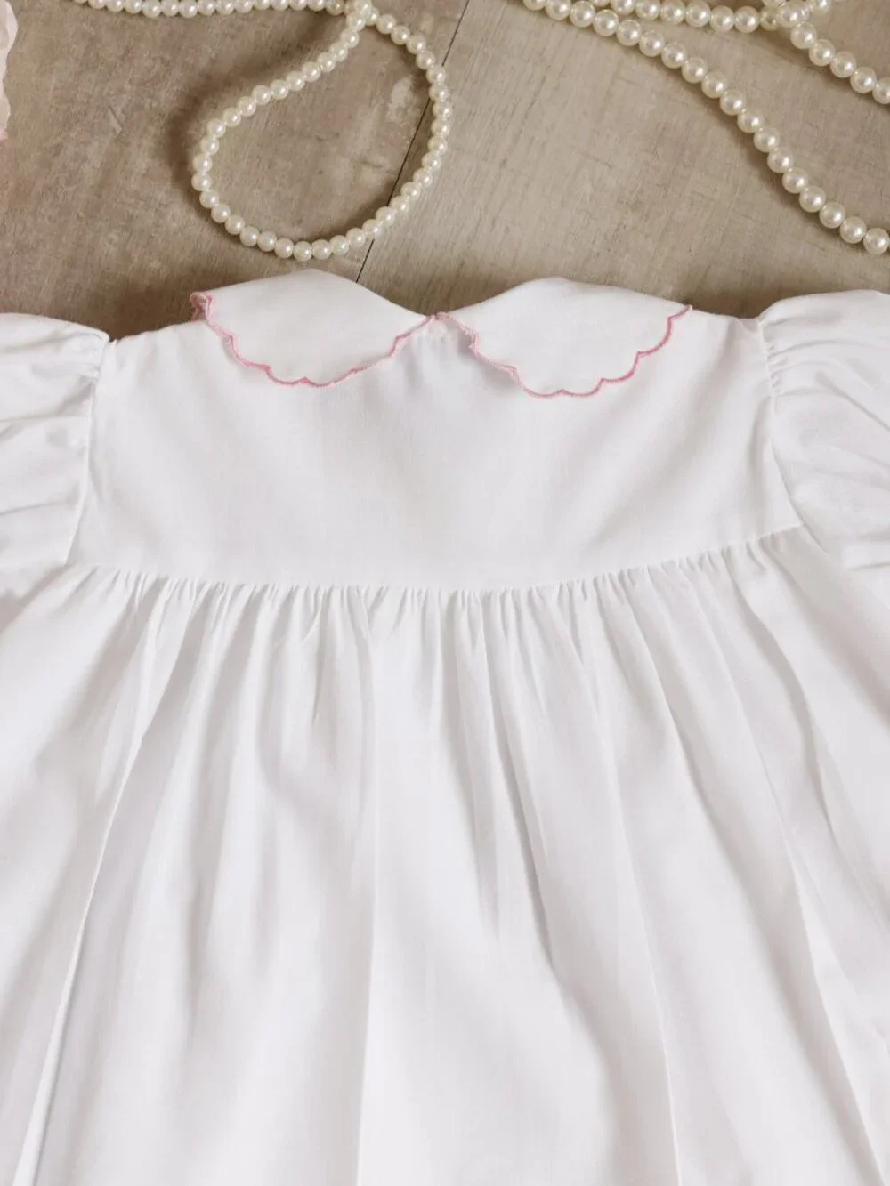 Feltman/Friedknit/Carriage Boutiques fits shoulder